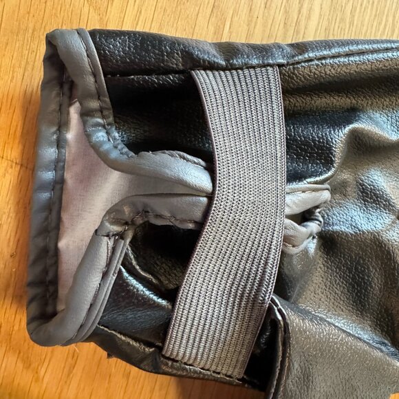 Everlast Boxing Training & Sparring, Speedbag & Punchbag Gloves, Black - Picture 7 of 13